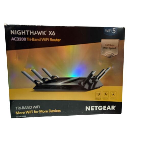 Netgear Nighthawk X6 AC3200 R8000 Tri-Band WiFi Router – 3.2Gbps – New - Picture 1 of 4